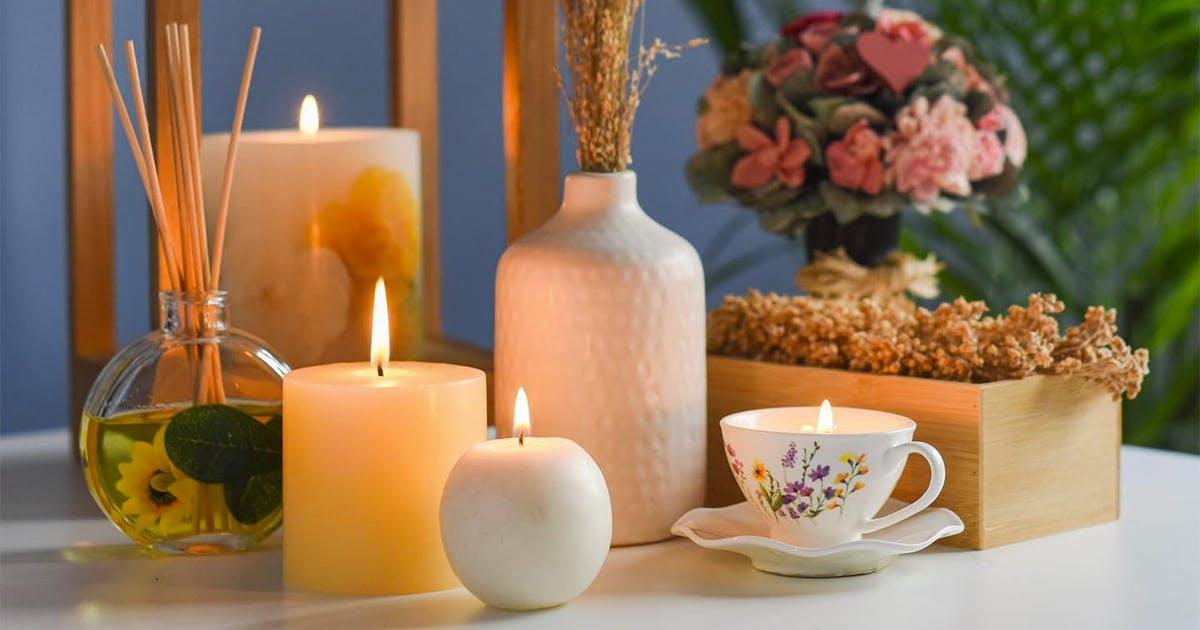 The Glow Up: Illuminating Elegance with the Finest – Premium Candle Brands