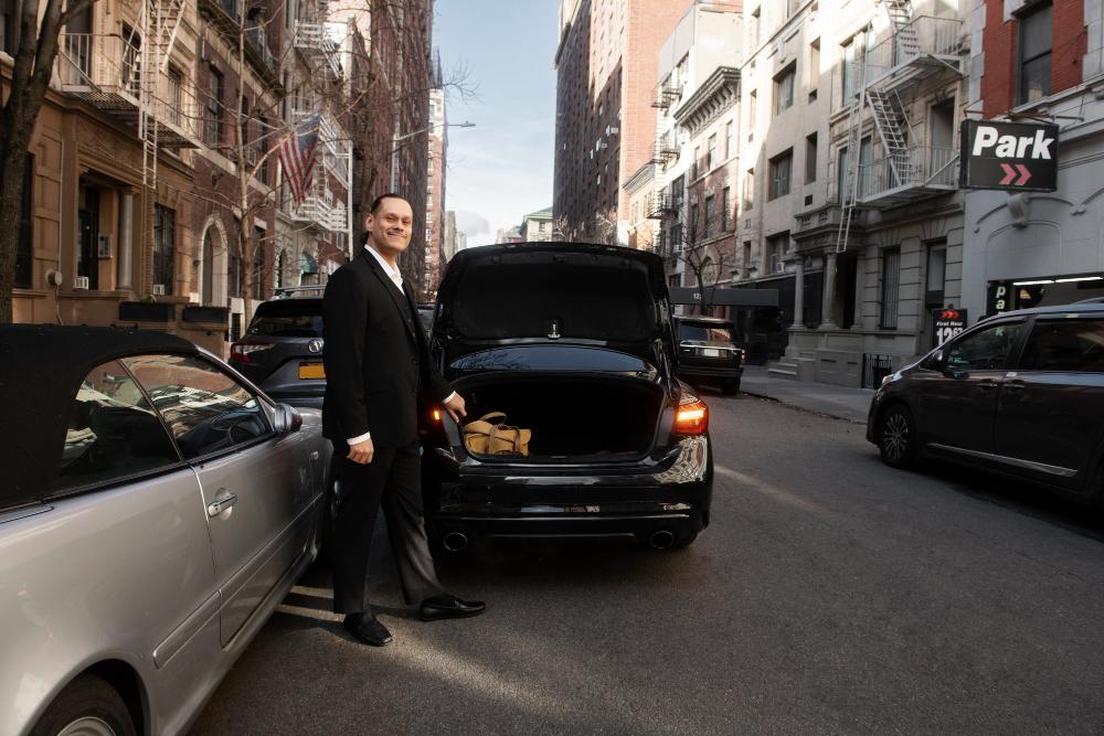 Black Car Service NYC: Navigating the Big Apple in Style