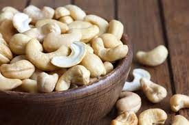 Cashew Nuts: Health Benefits & Nutritional Value