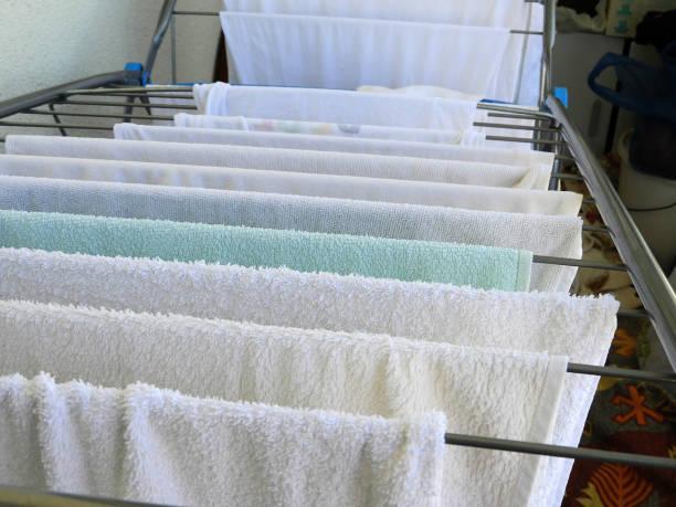 A Deep Dive into Wholesale Microfiber Towels: What Makes Them Superior?