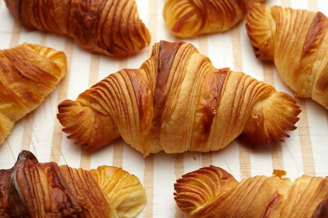 Indulgence Redefined: Exploring the World of the Best Croissants