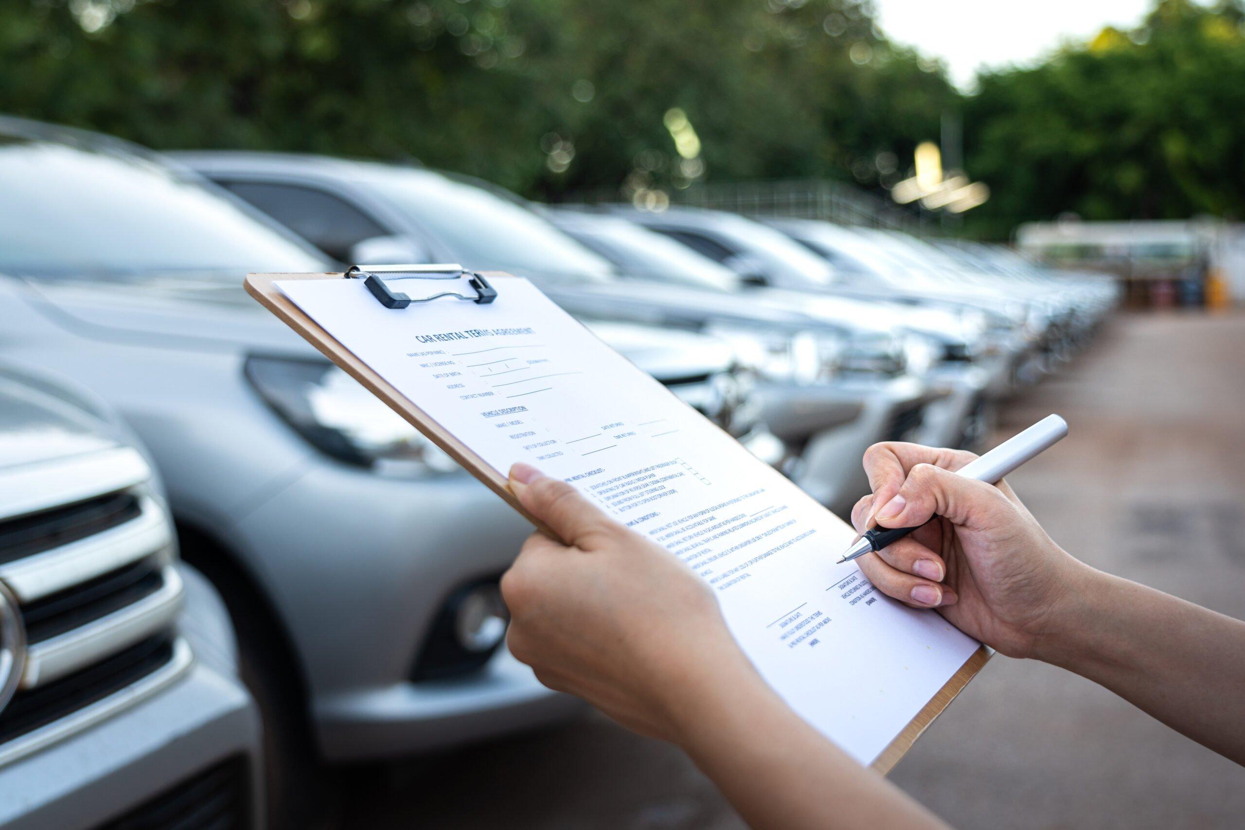 Top 5 Considerations When Choosing Custom Fleet Insurance