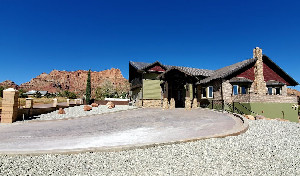 Zion National Park Escapes: Choosing The Perfect Small Boutique Lodge For Your Getaway