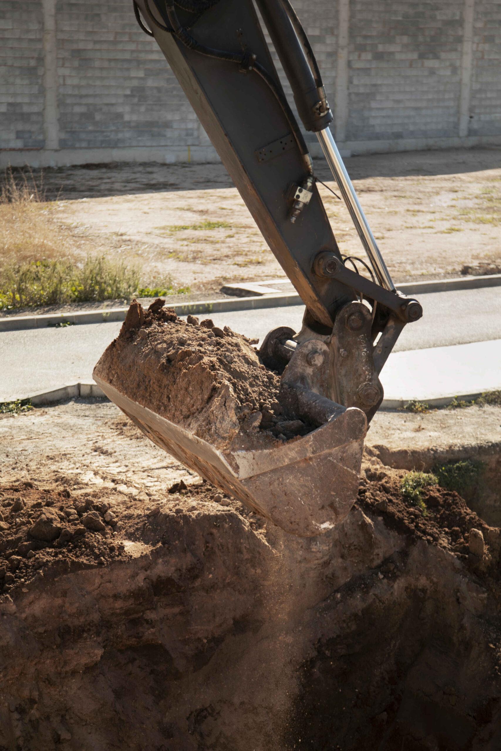 “Transforming Spaces: Your Ultimate Guide to Professional Driveway Excavation Services in London and Beyond”