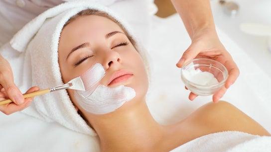 Radiant Reflections: Elevating Your Glow with Moon Day Spa’s Premier Facial Services in Birmingham