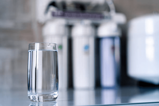 Pouring Perfection: The Art and Science of Clean Drinking Water with Filters