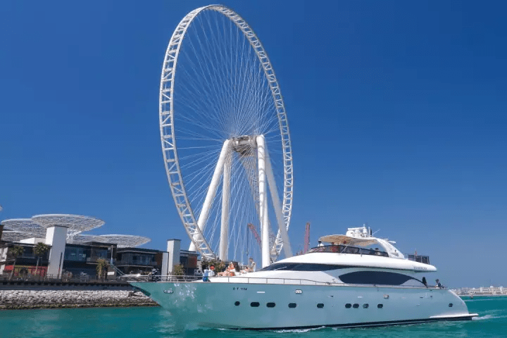 Exploring Affordable Yacht Rentals in Dubai